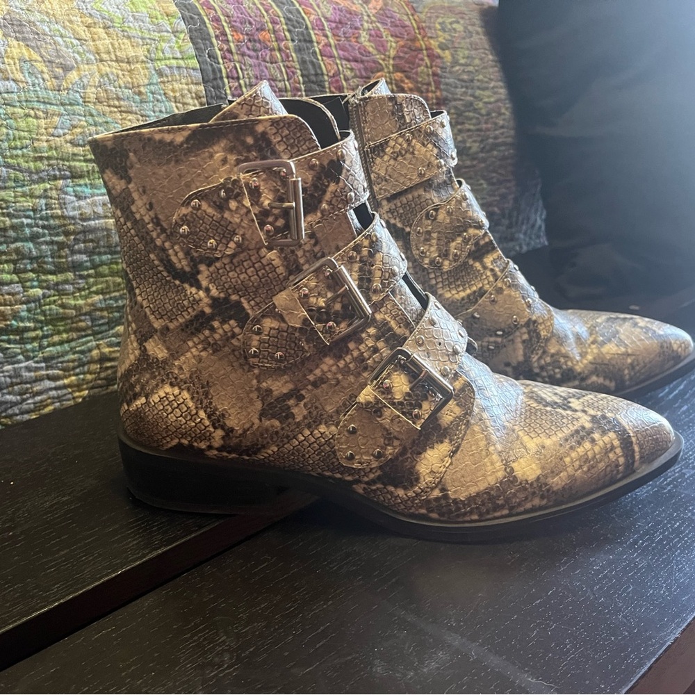Steven by Steve Madden  Size 11